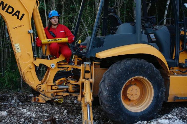 Ambientalistas ''inmovilizan'' maquinaria del Tren Maya